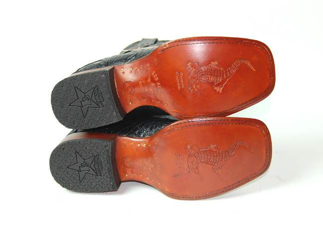 ウエスタンブーツ専門店 本格派ブーツをメキシコから直輸入